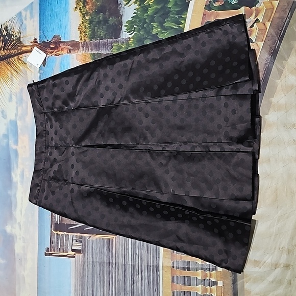 Halogen Pleated Polkadot Skirt Size 6 NWT - Picture 2 of 7